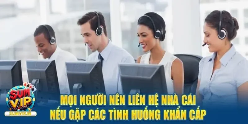 Thông qua live chat tức thì